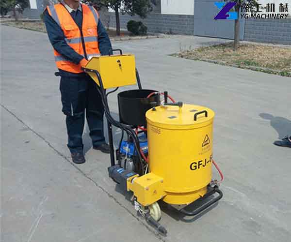 Asphalt Crack Filling Equipment