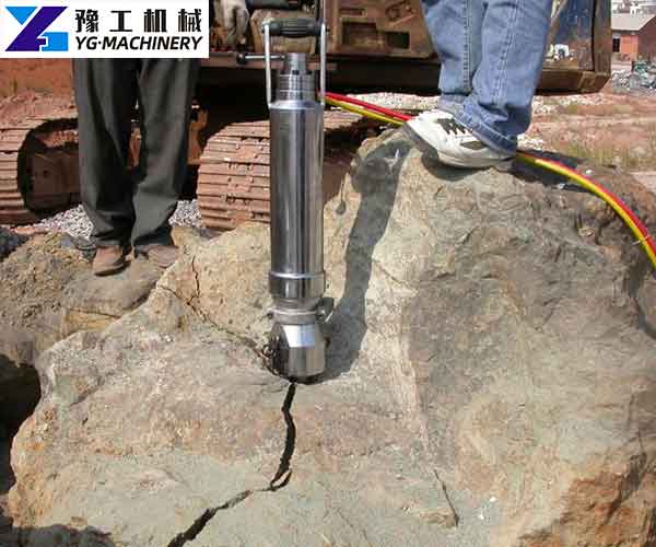 Hydraulic Rock Splitter Machine