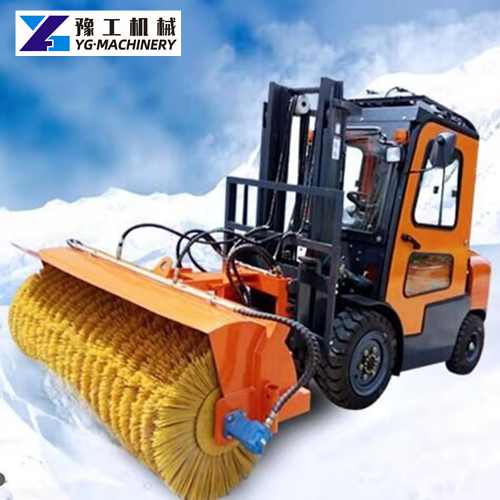 Roller brush for snow removal