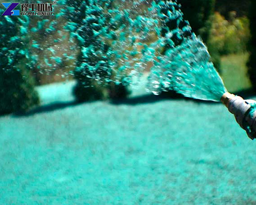 materials sprayed by hydroseeding machine