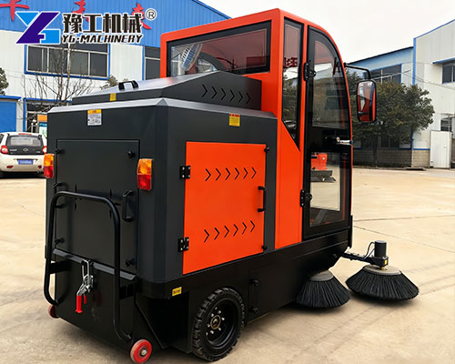 Ride-on floor sweeper for sale in Austria