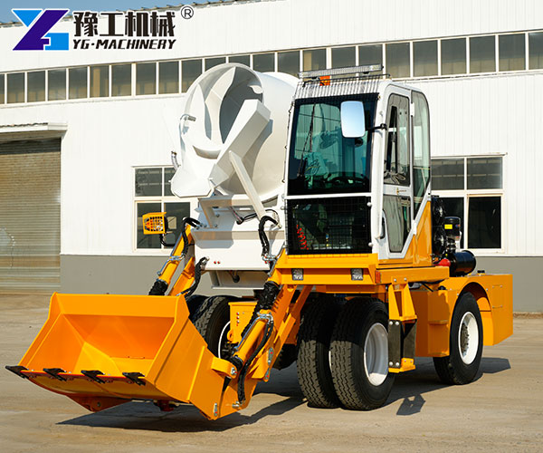 Self-Loading Concrete Mixer Truck With Four Wheel Drive